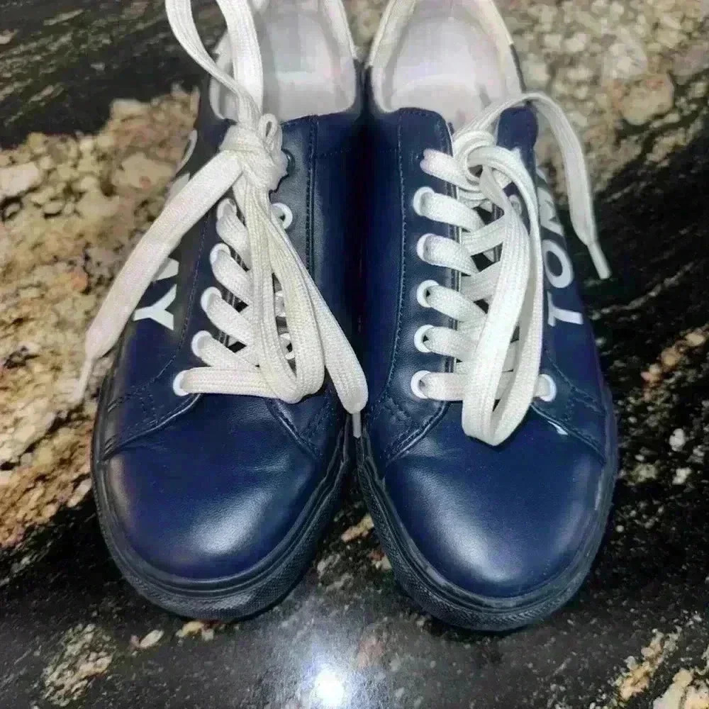 Tommy Hilfiger Sneakers for Woman. Size 6, Blue & White - Picture 4 of 12